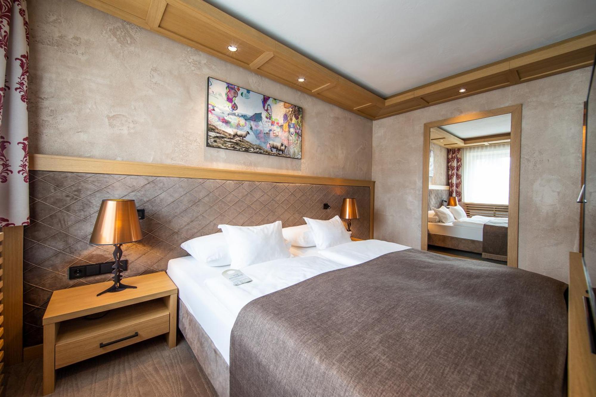 Hotel Alpina Deluxe اوبرغورغل المظهر الخارجي الصورة